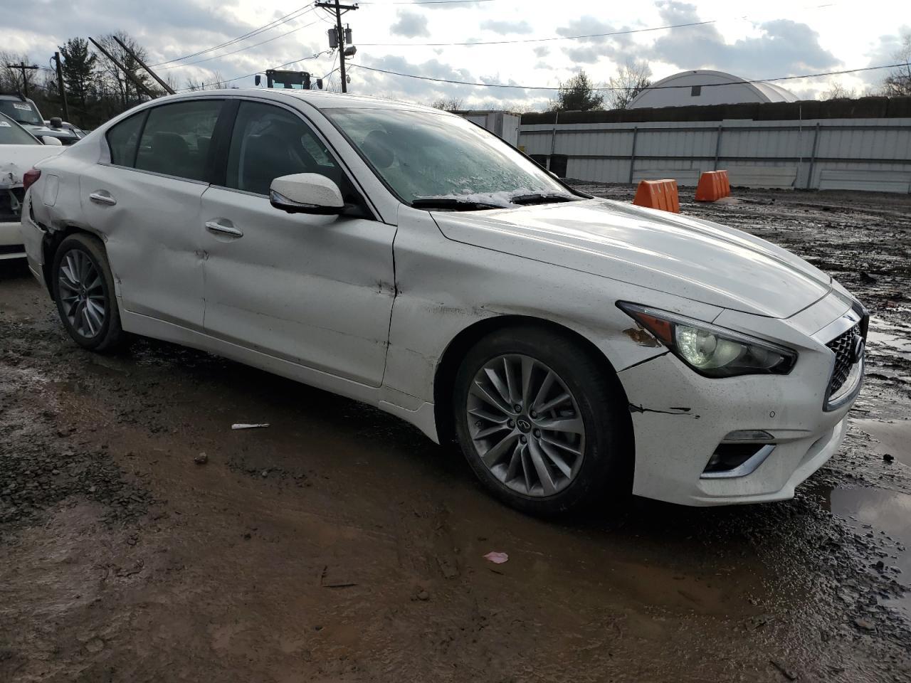 2022 INFINITI Q50 LUXE - Фото 4