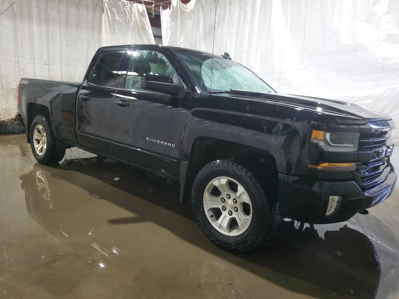 2017 CHEVROLET SILVERADO - Фото 4