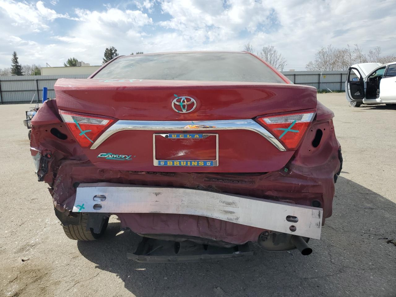 2017 TOYOTA CAMRY LE - Image 6