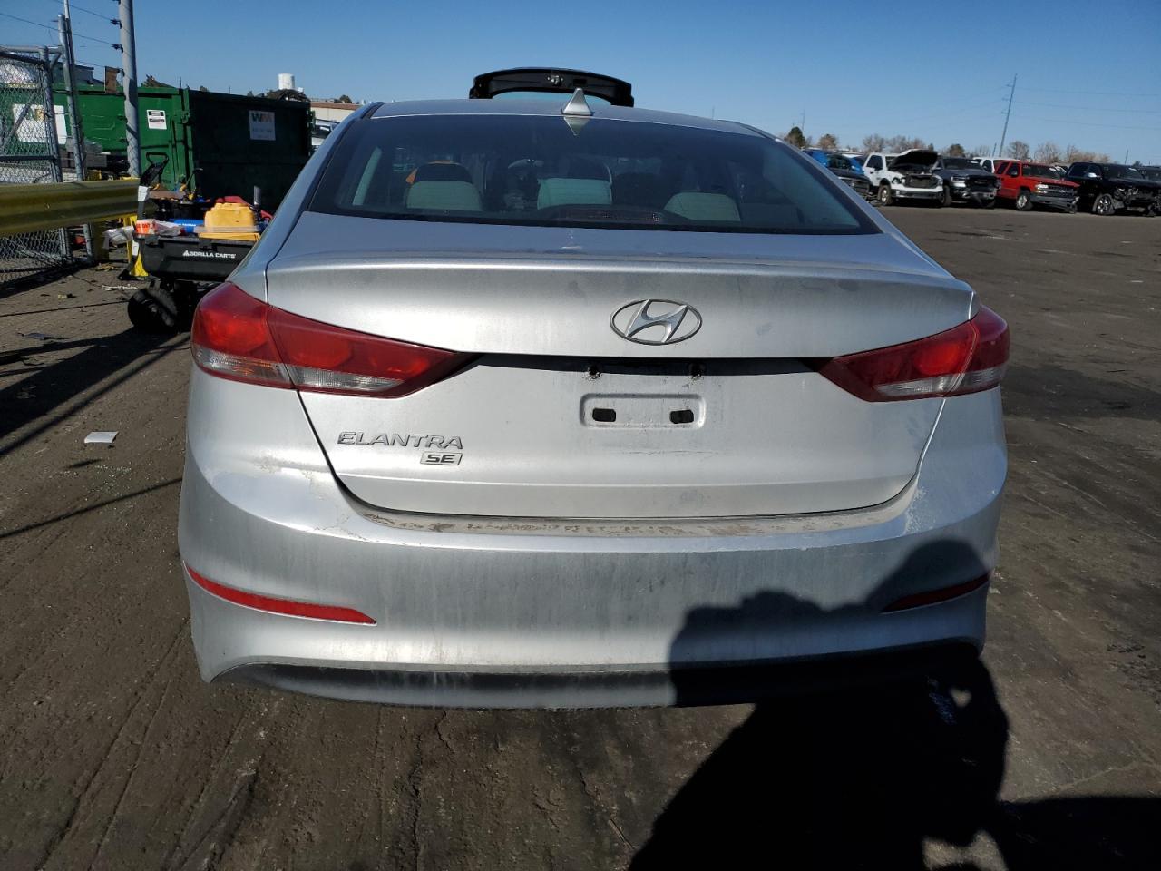 2017 HYUNDAI ELANTRA SE - Image 6