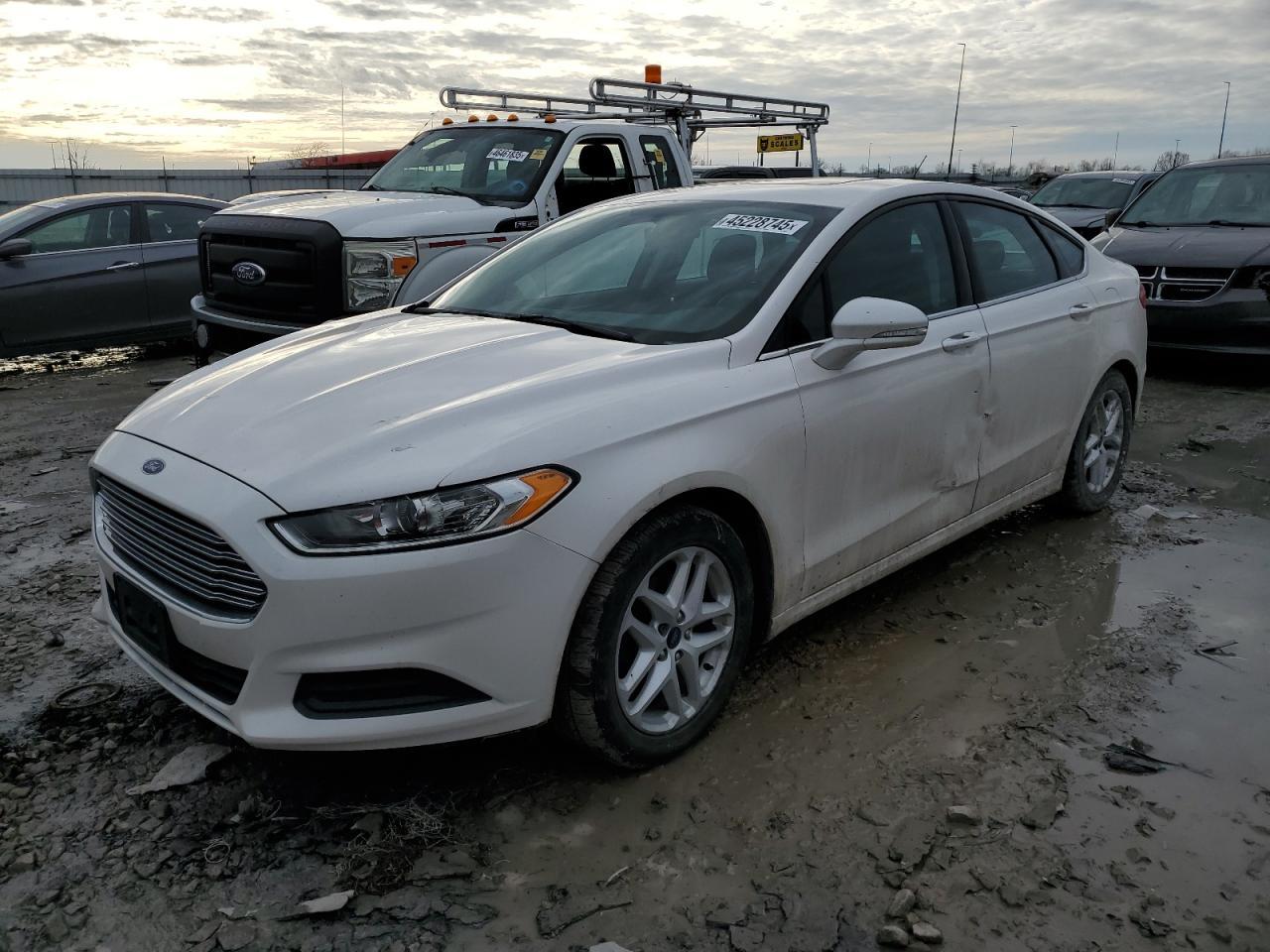 2014 FORD FUSION SE