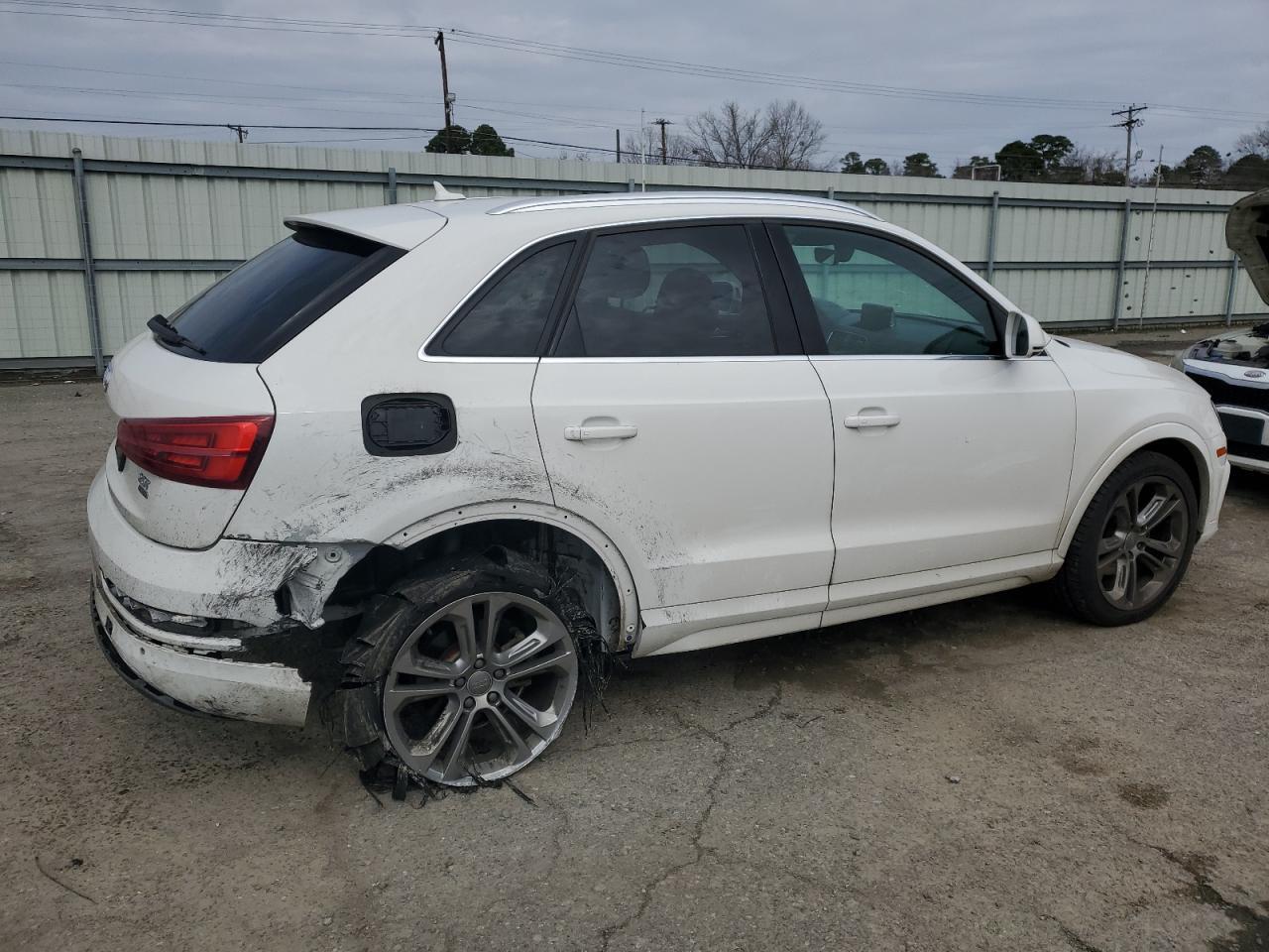 2016 AUDI Q3 PREMIUM - Image 3
