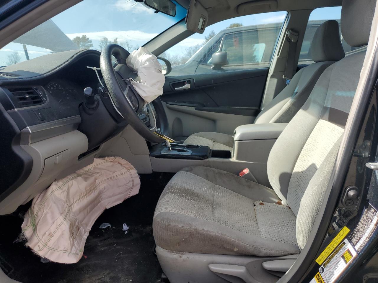 2014 TOYOTA CAMRY L - Фото 7