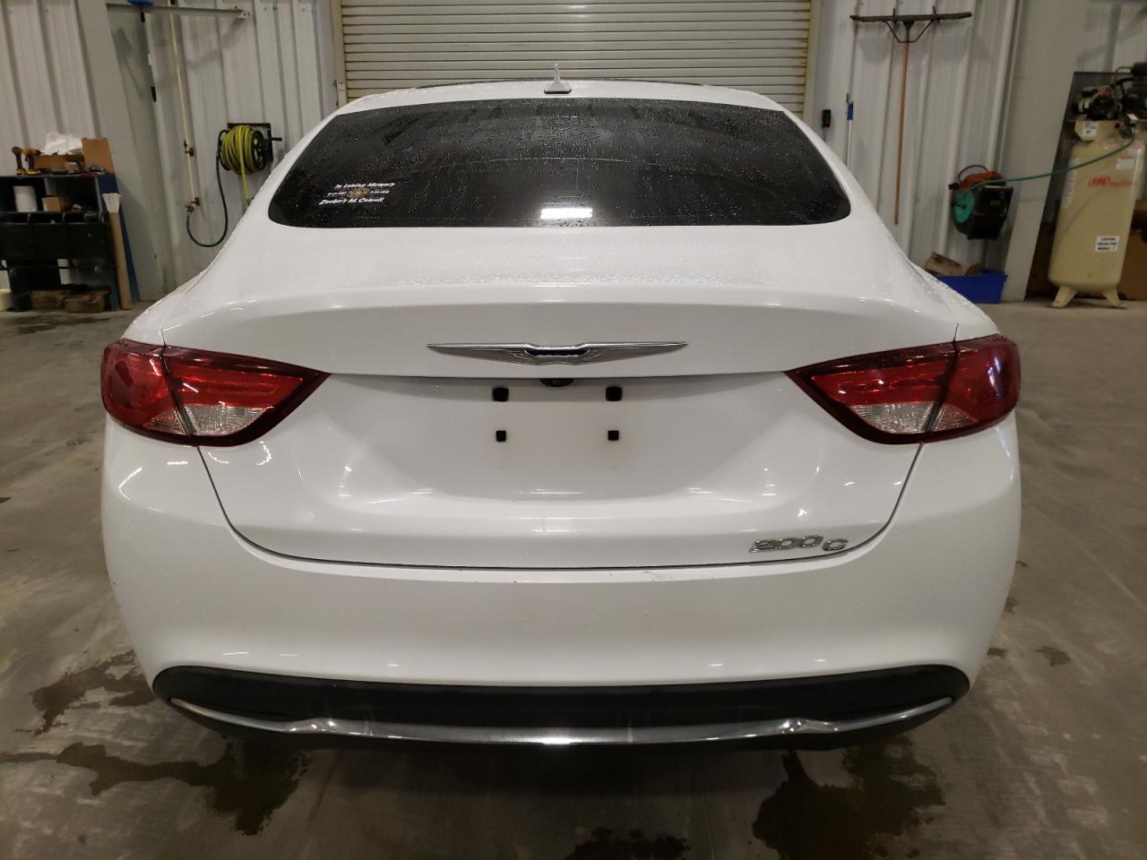 2015 CHRYSLER 200 C - Фото 6