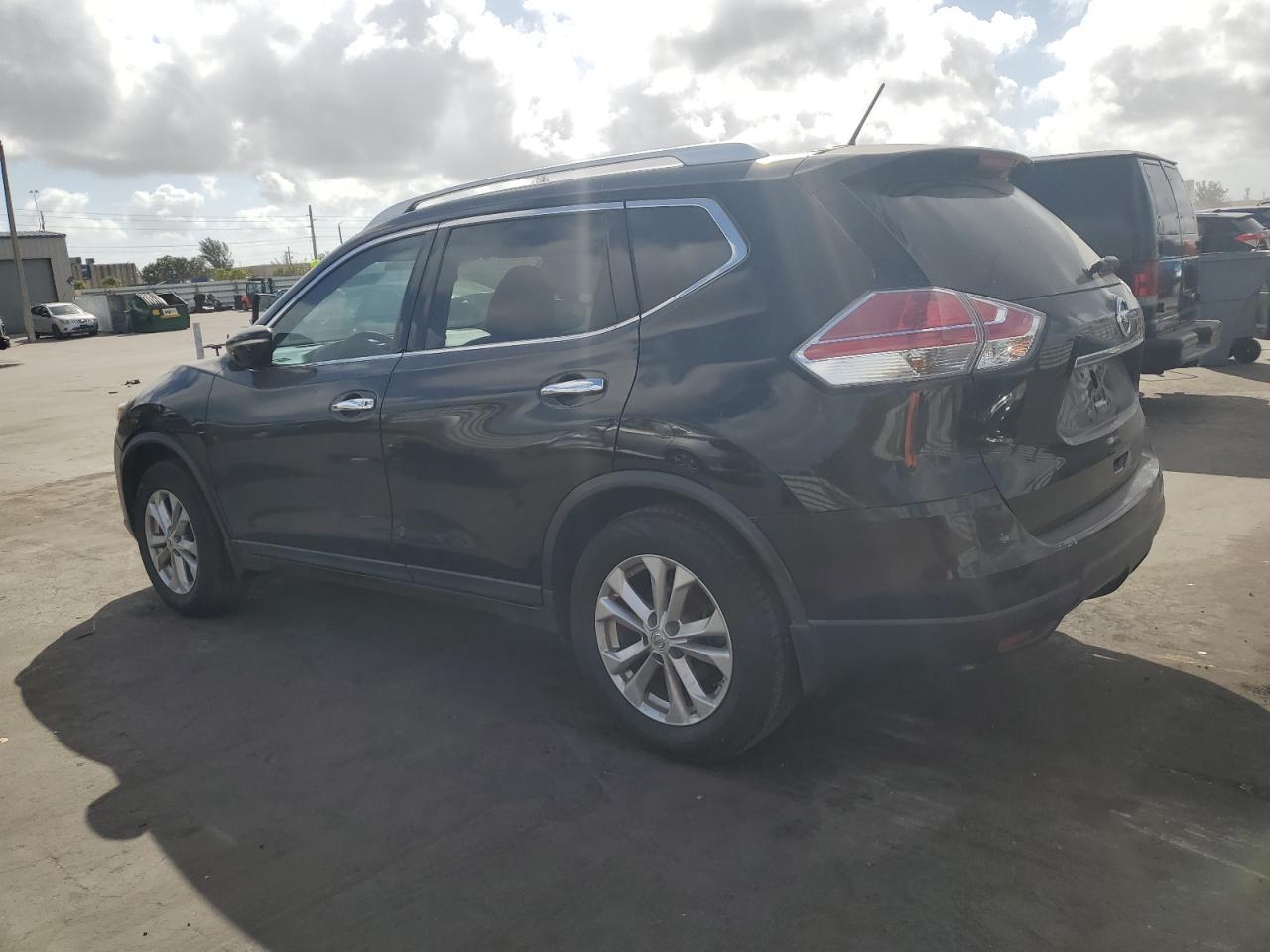 2015 NISSAN ROGUE S - Image 2