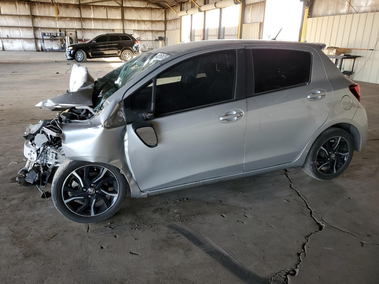 2016 TOYOTA YARIS L