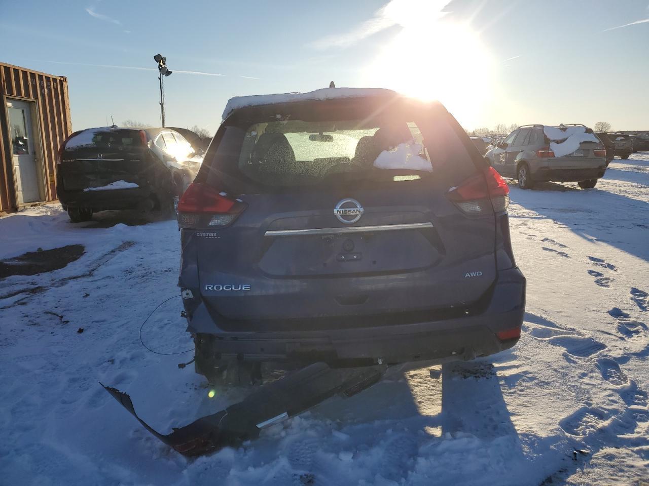 2018 NISSAN ROGUE S - Image 6