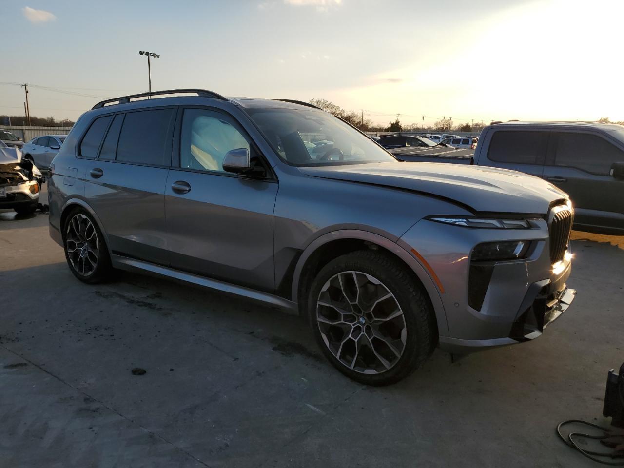 2024 BMW X7 XDRIVE4 - Фото 4