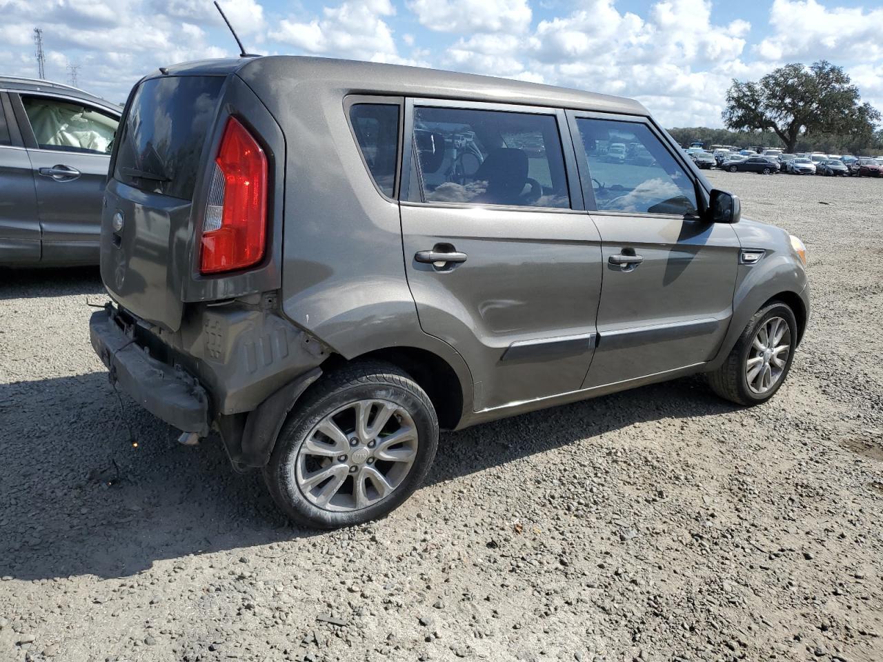 2013 KIA SOUL - Image 3