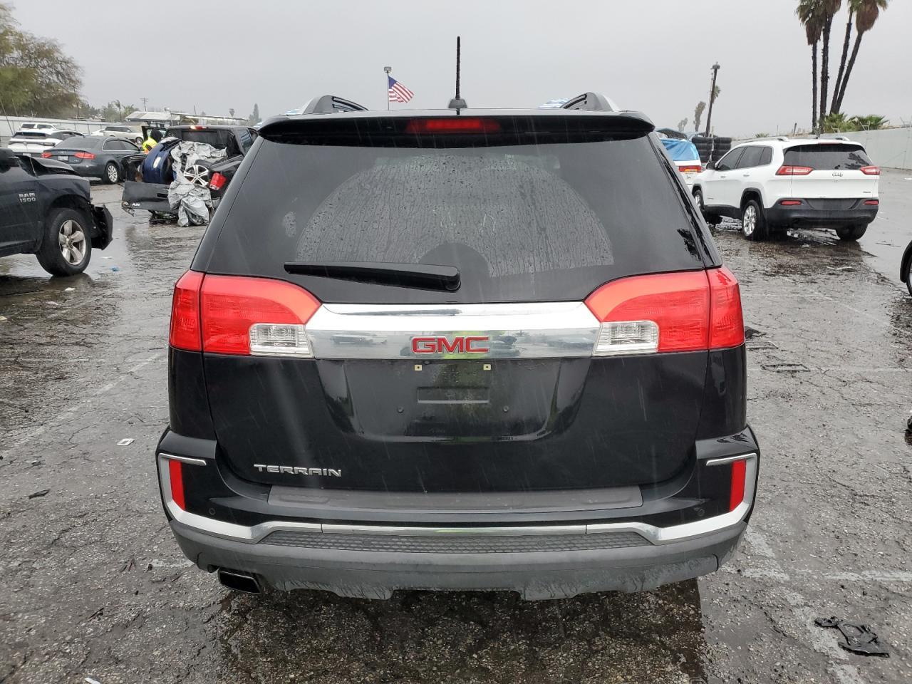 2016 GMC TERRAIN SL - Фото 6