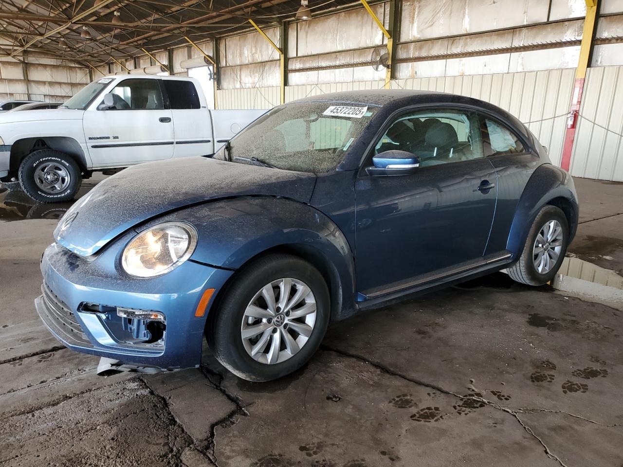 2019 VOLKSWAGEN BEETLE S