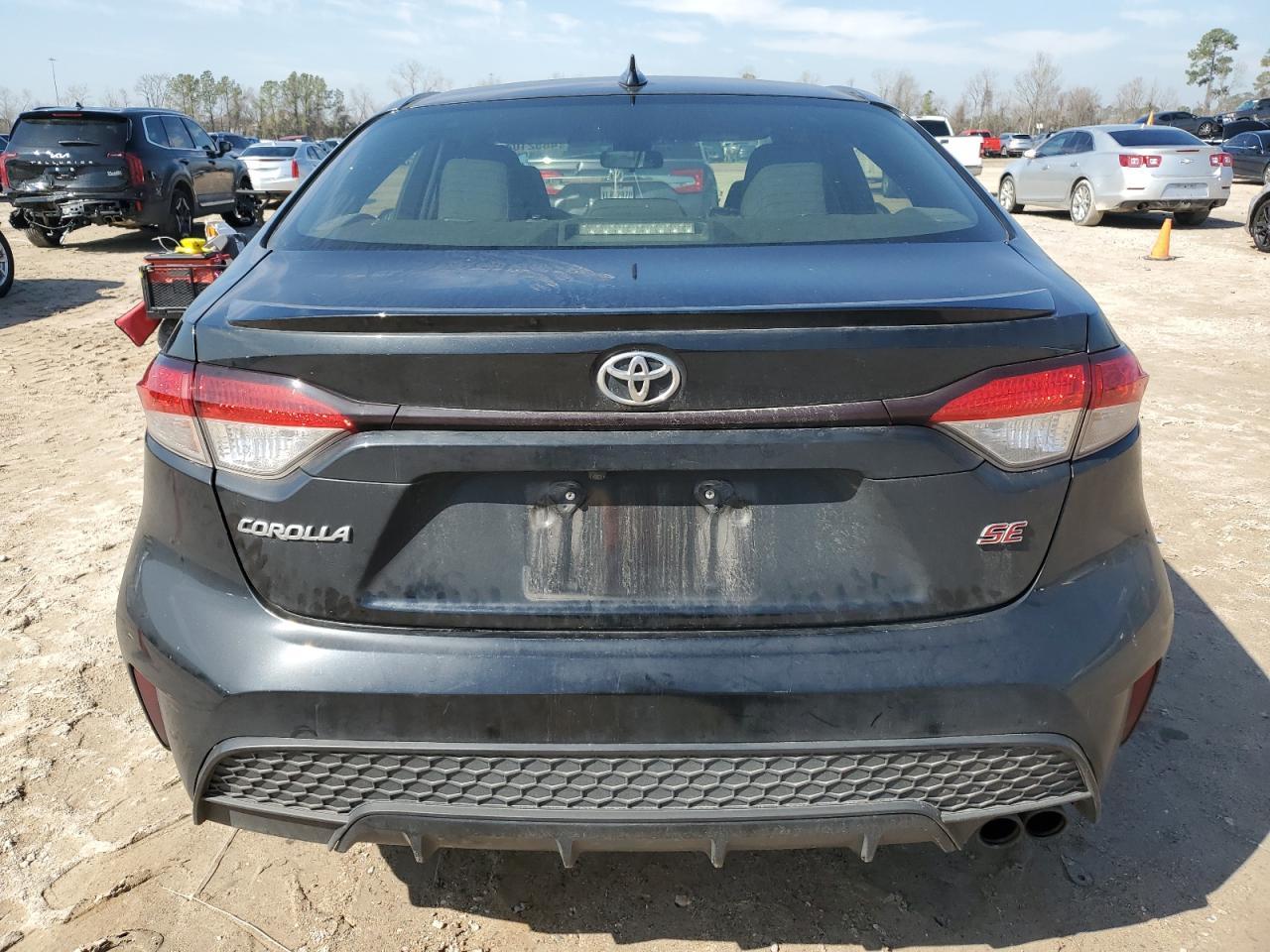 2020 TOYOTA COROLLA SE - Image 6