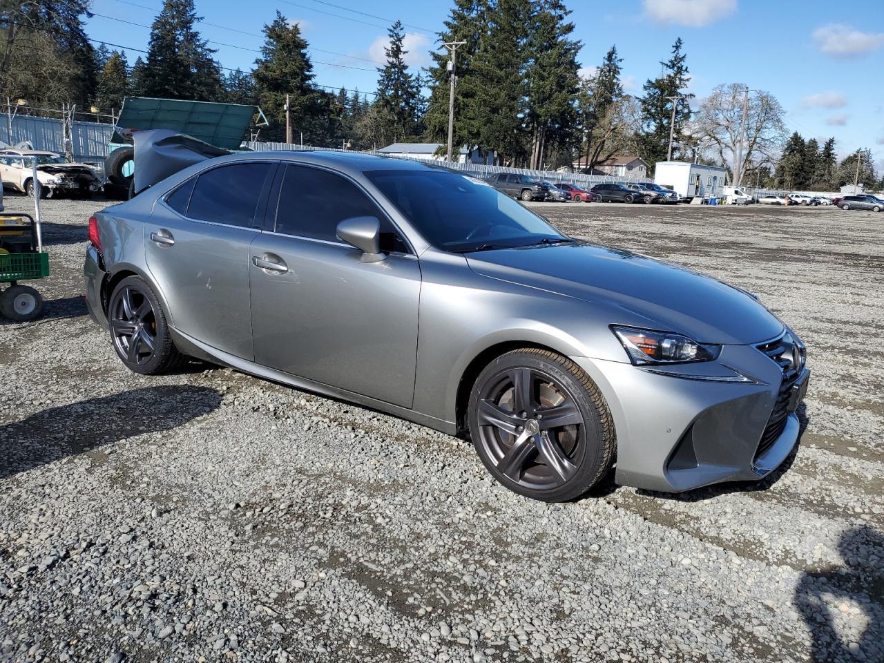 2017 LEXUS IS 350 - Image 4