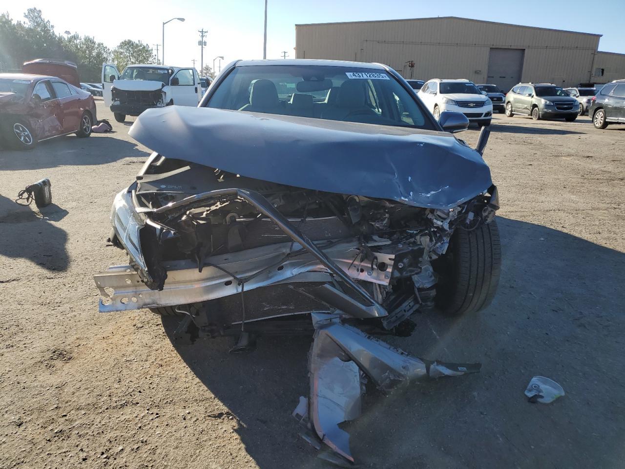 2018 TOYOTA CAMRY L - Фото 5