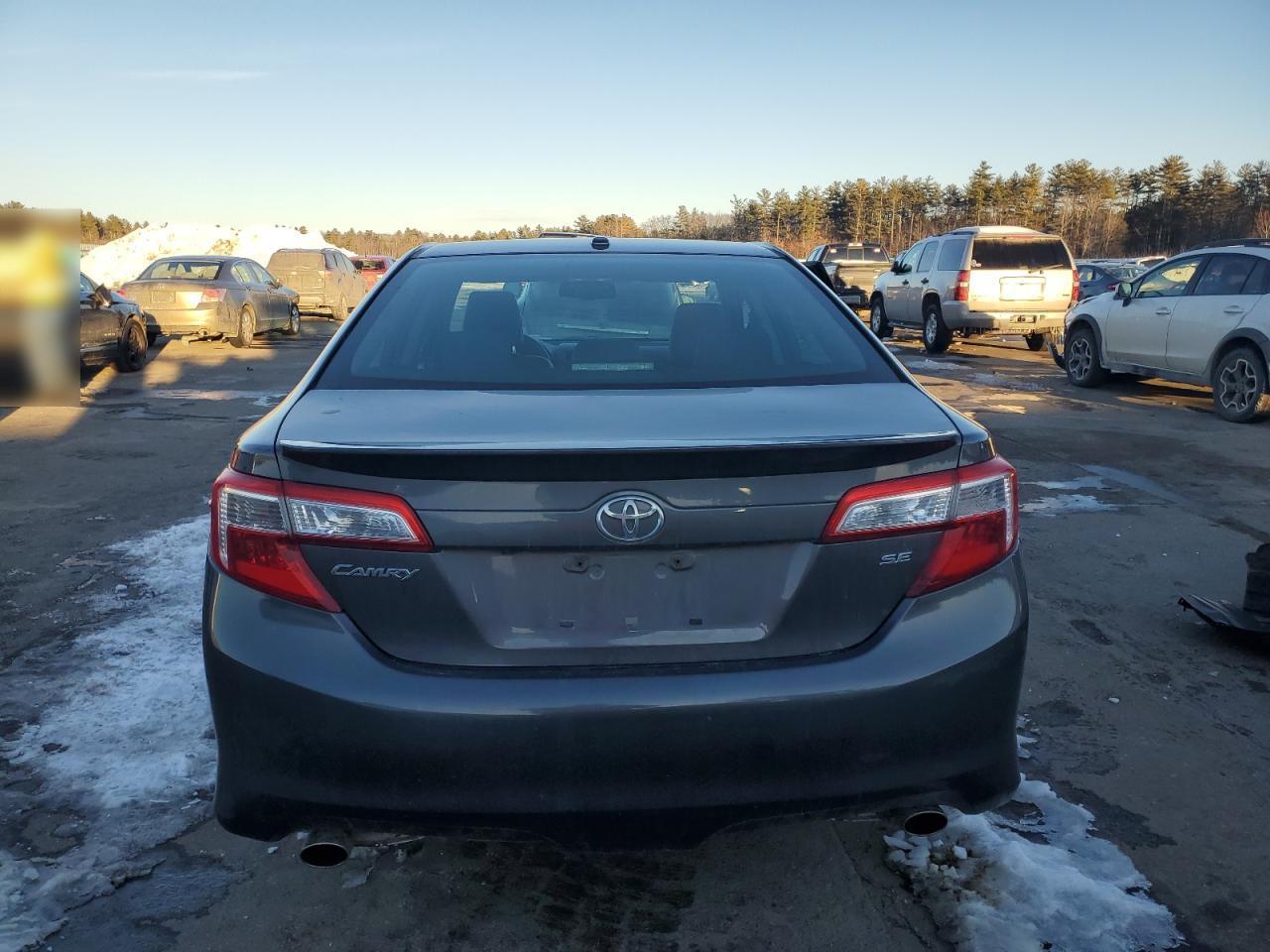 2012 TOYOTA CAMRY SE - Image 6