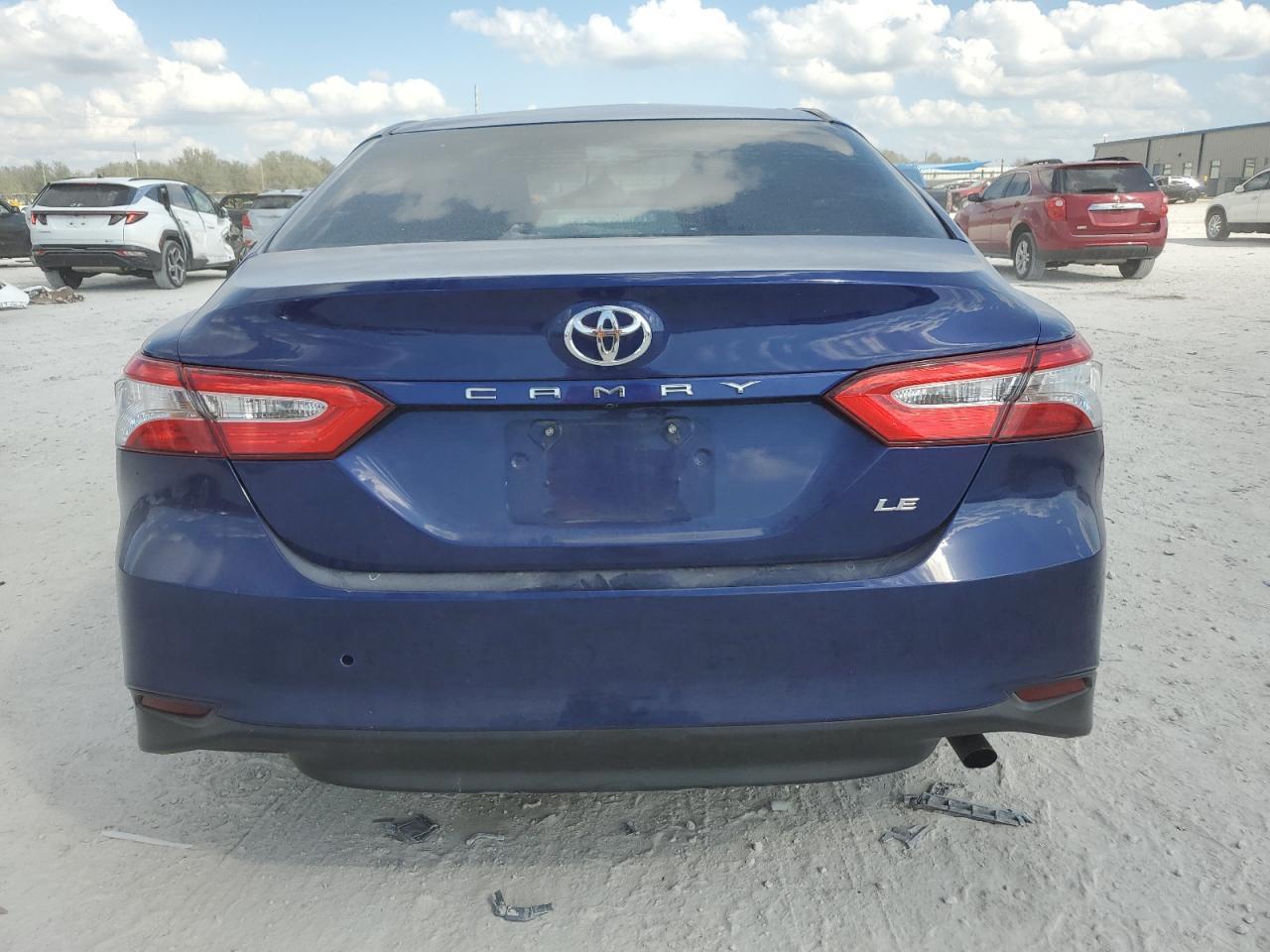 2018 TOYOTA CAMRY L - Image 6