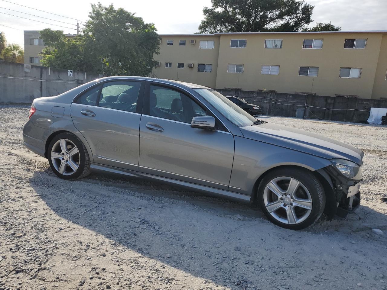 2011 MERCEDES-BENZ C-CLASS C3 - Image 4