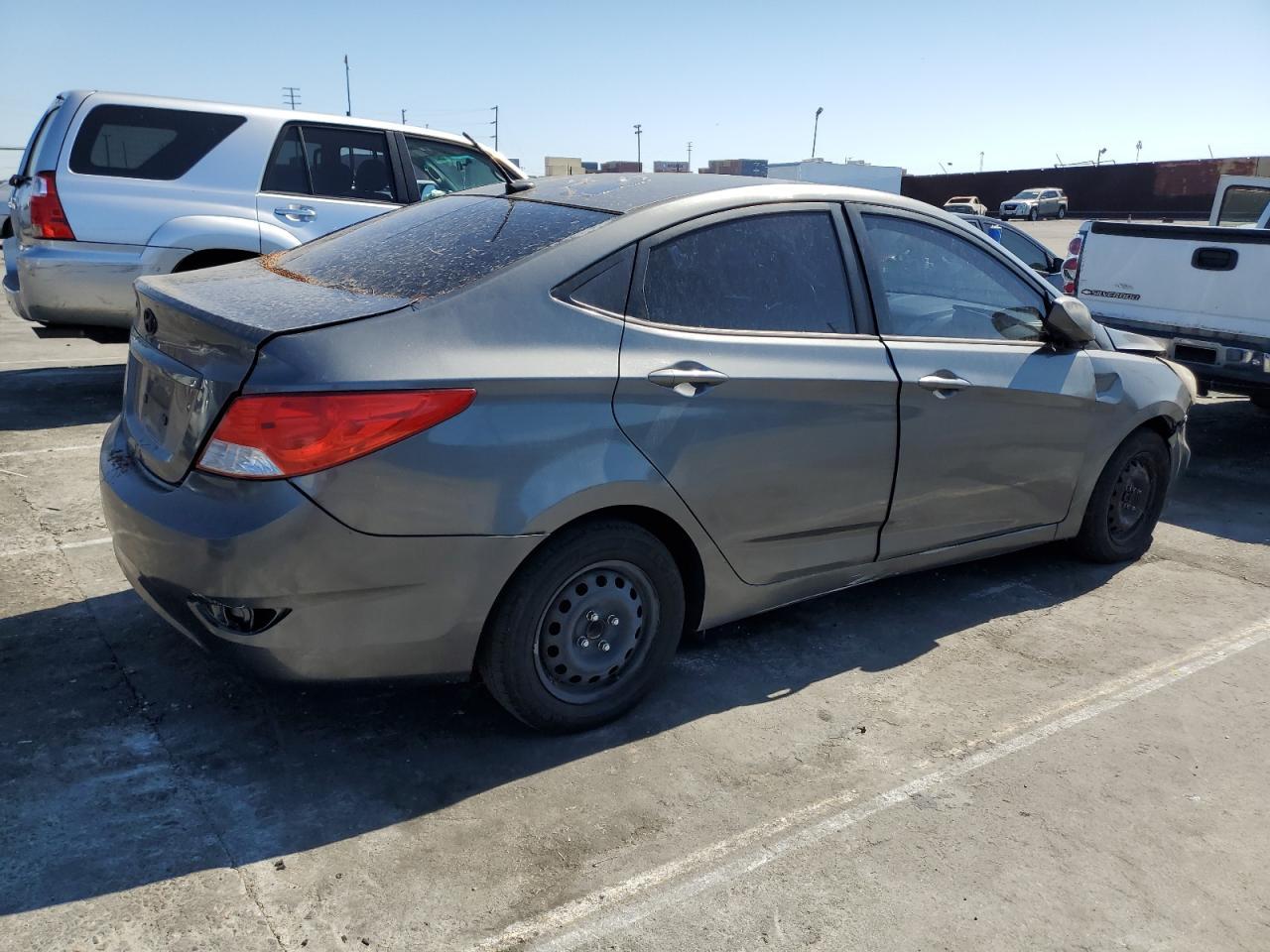 2012 HYUNDAI ACCENT GLS - Image 3