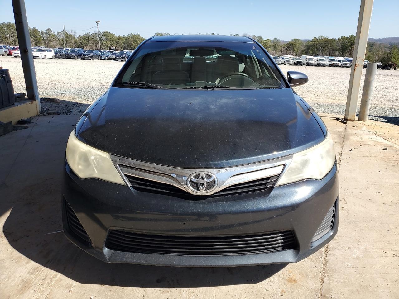2014 TOYOTA CAMRY L - Image 5