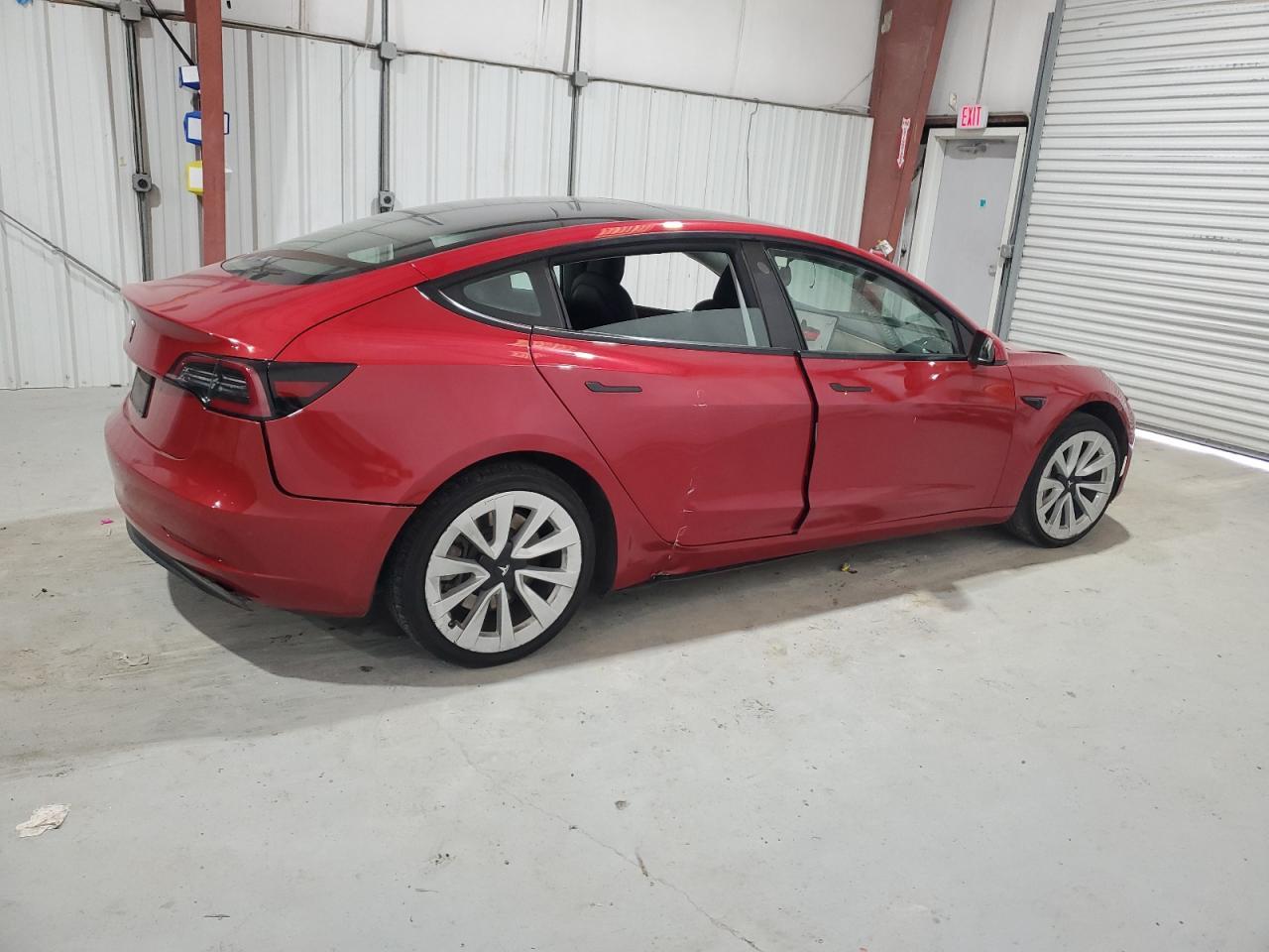 2022 TESLA MODEL 3 - Image 3