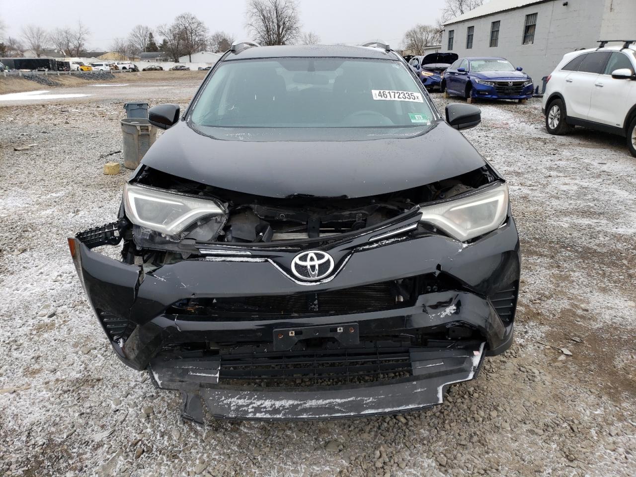 2016 TOYOTA RAV4 LE - Фото 5