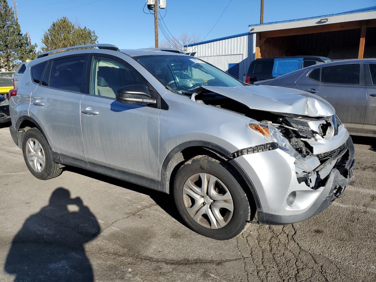 2015 TOYOTA RAV4 LE - Image 4