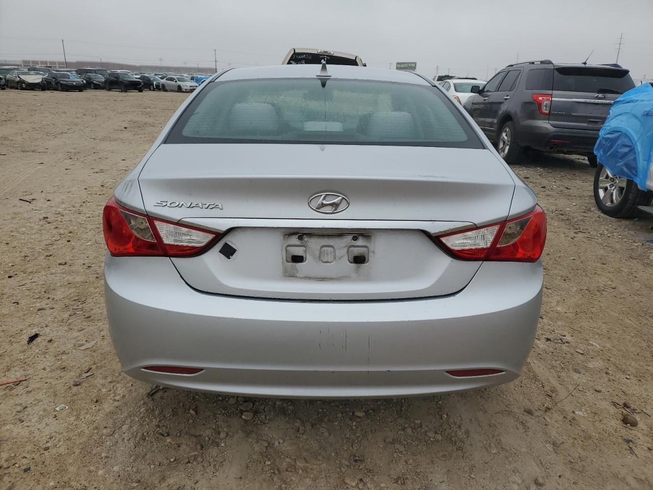 2011 HYUNDAI SONATA GLS - Image 6