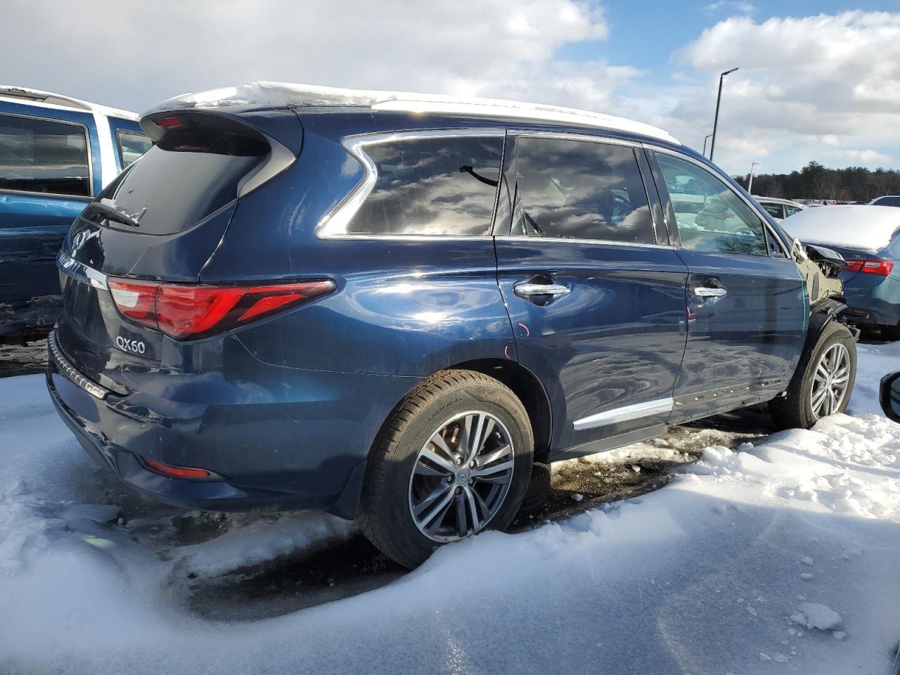 2016 INFINITI QX60 - Image 3