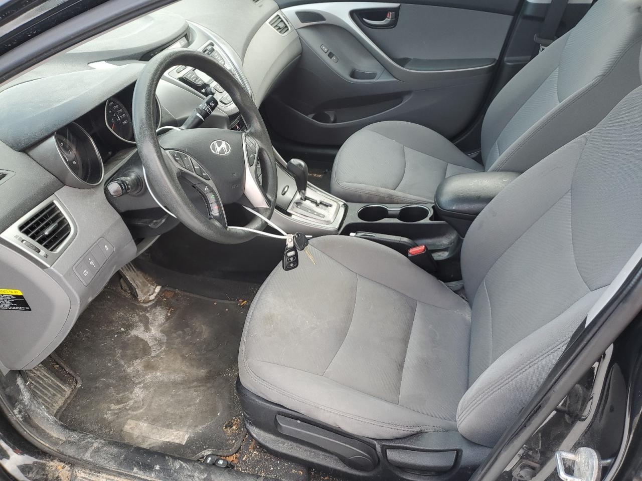 2013 HYUNDAI ELANTRA GL - Image 7