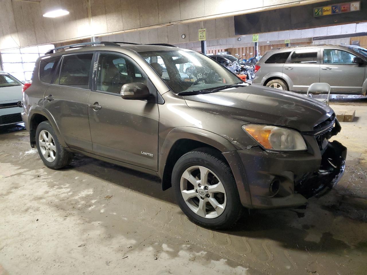 2011 TOYOTA RAV4 LIMIT - Фото 4