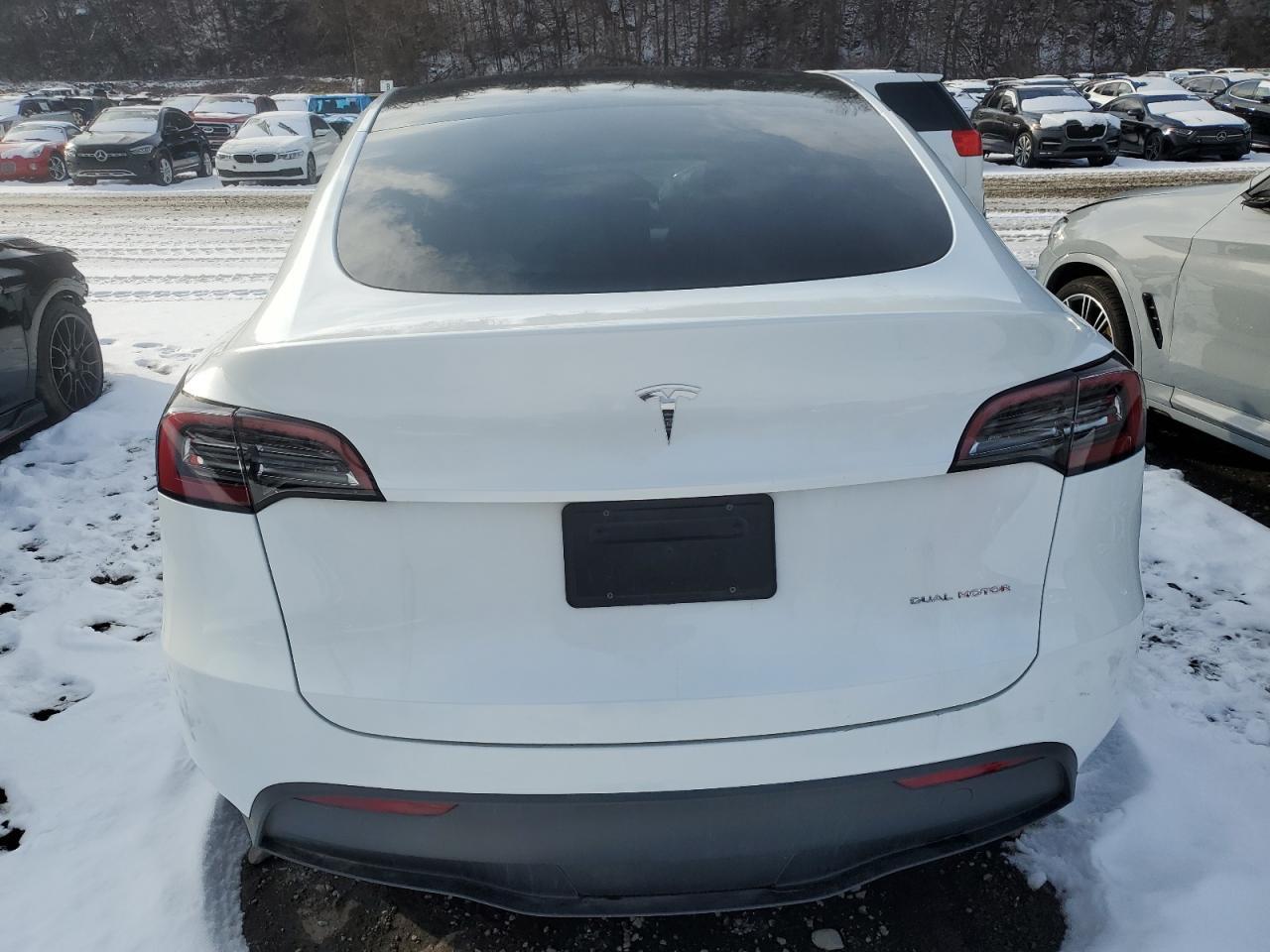 2024 TESLA MODEL Y - Image 6