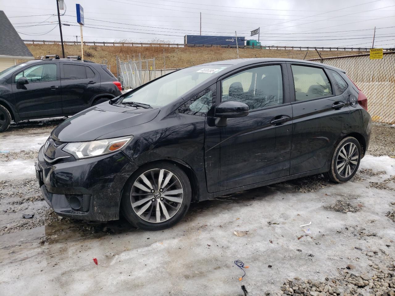 2016 HONDA FIT EX