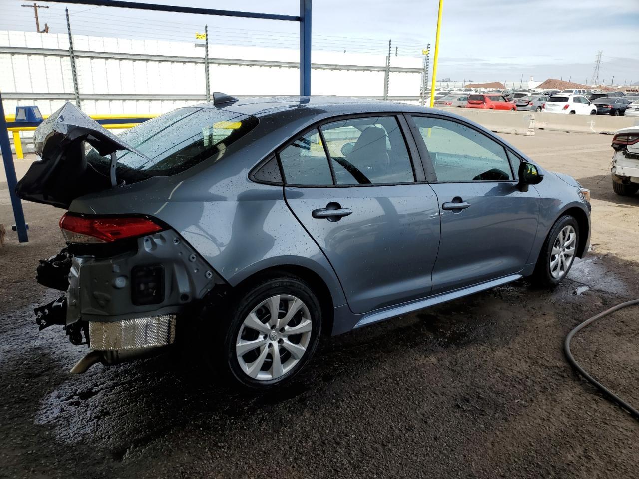 2021 TOYOTA COROLLA LE - Фото 3