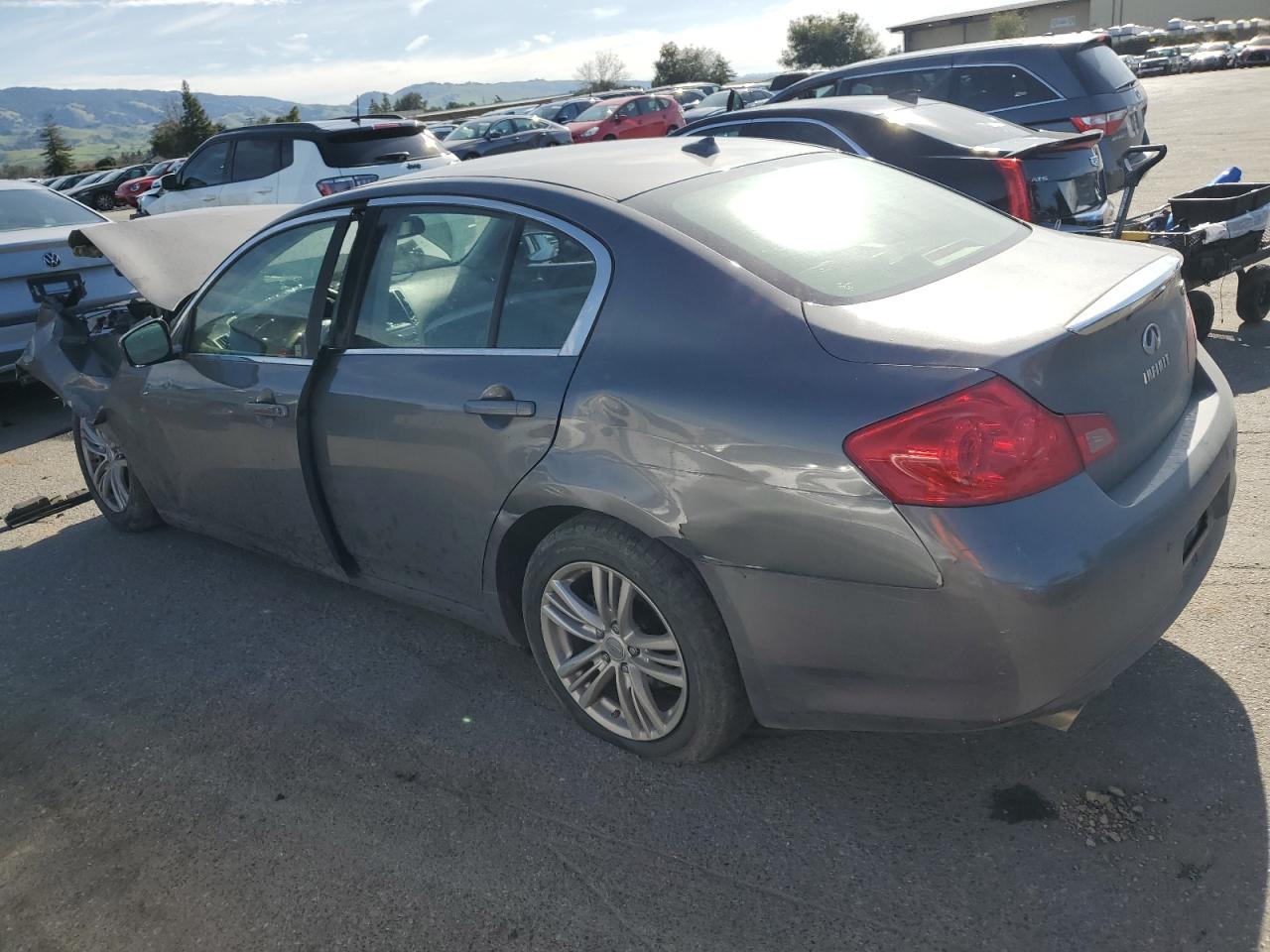 2012 INFINITI G37 BASE - Image 2