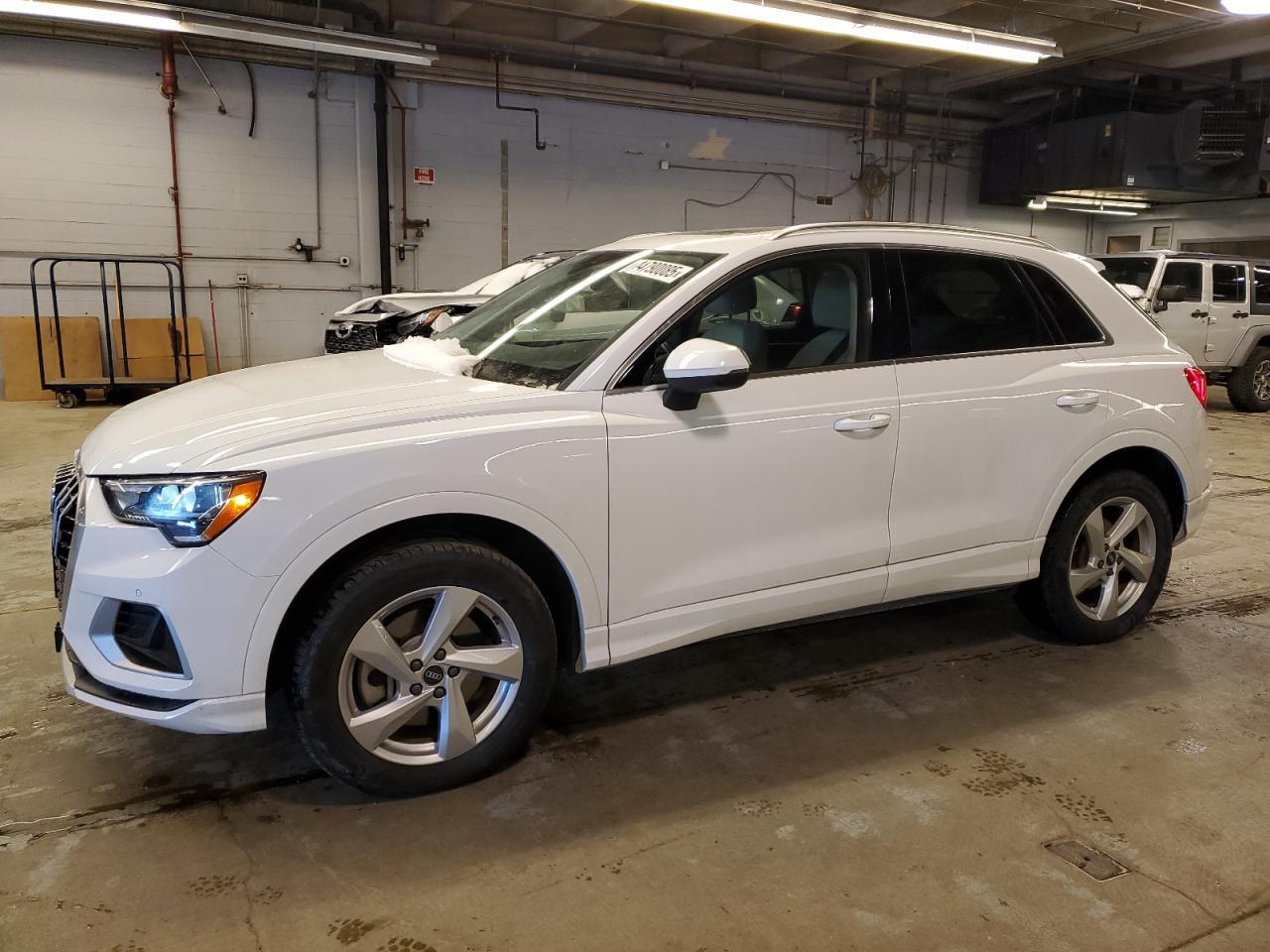 2021 AUDI Q3 PREMIUM