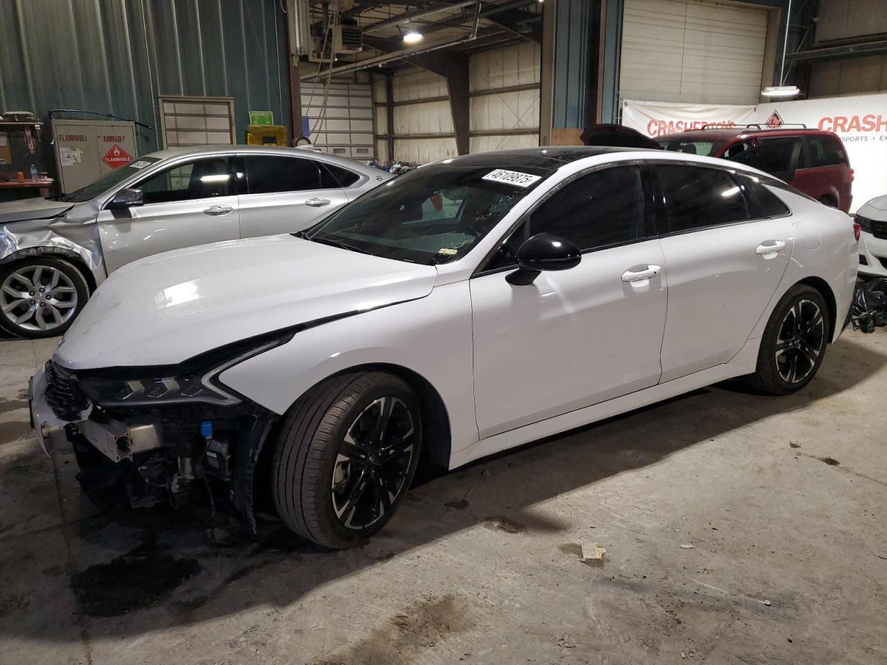 2023 KIA K5 GT LINE