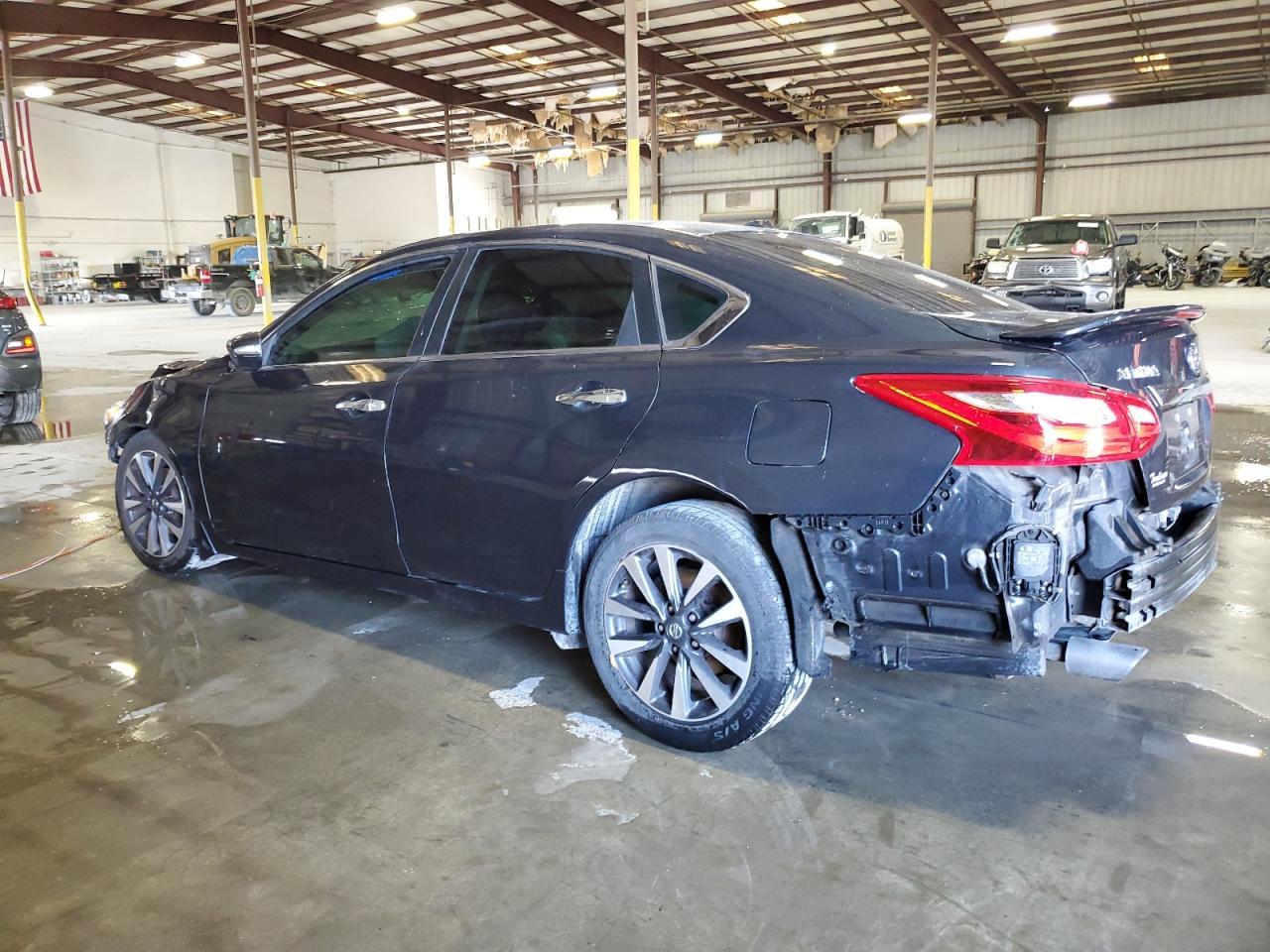 2017 NISSAN ALTIMA 2.5 - Image 2