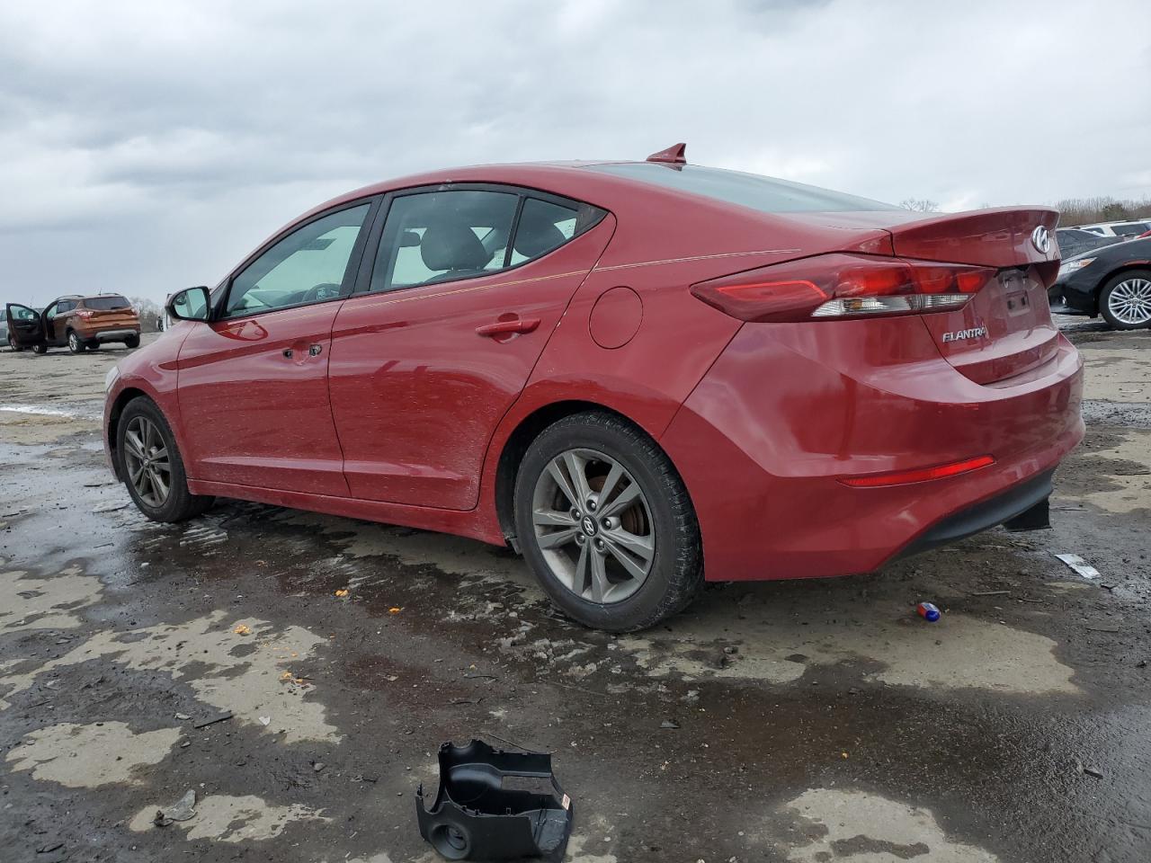 2017 HYUNDAI ELANTRA SE - Image 2