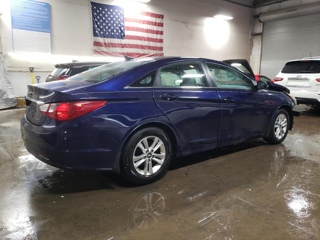 2013 HYUNDAI SONATA GLS - Image 3