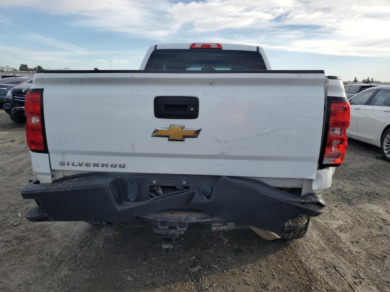2017 CHEVROLET SILVERADO - Image 6