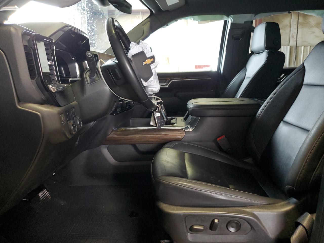 2024 CHEVROLET SILVERADO - Image 7