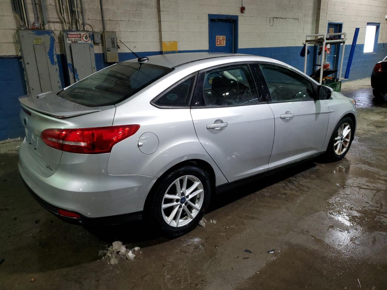 2016 FORD FOCUS SE - Image 3