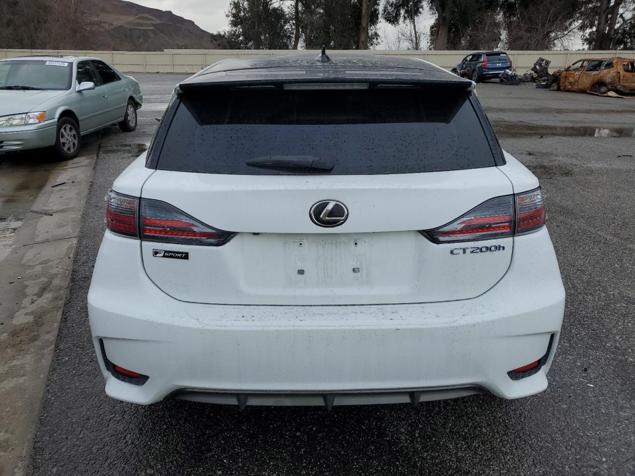2016 LEXUS CT 200 - Image 6