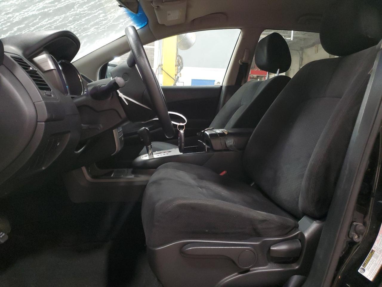 2011 NISSAN MURANO S - Фото 7