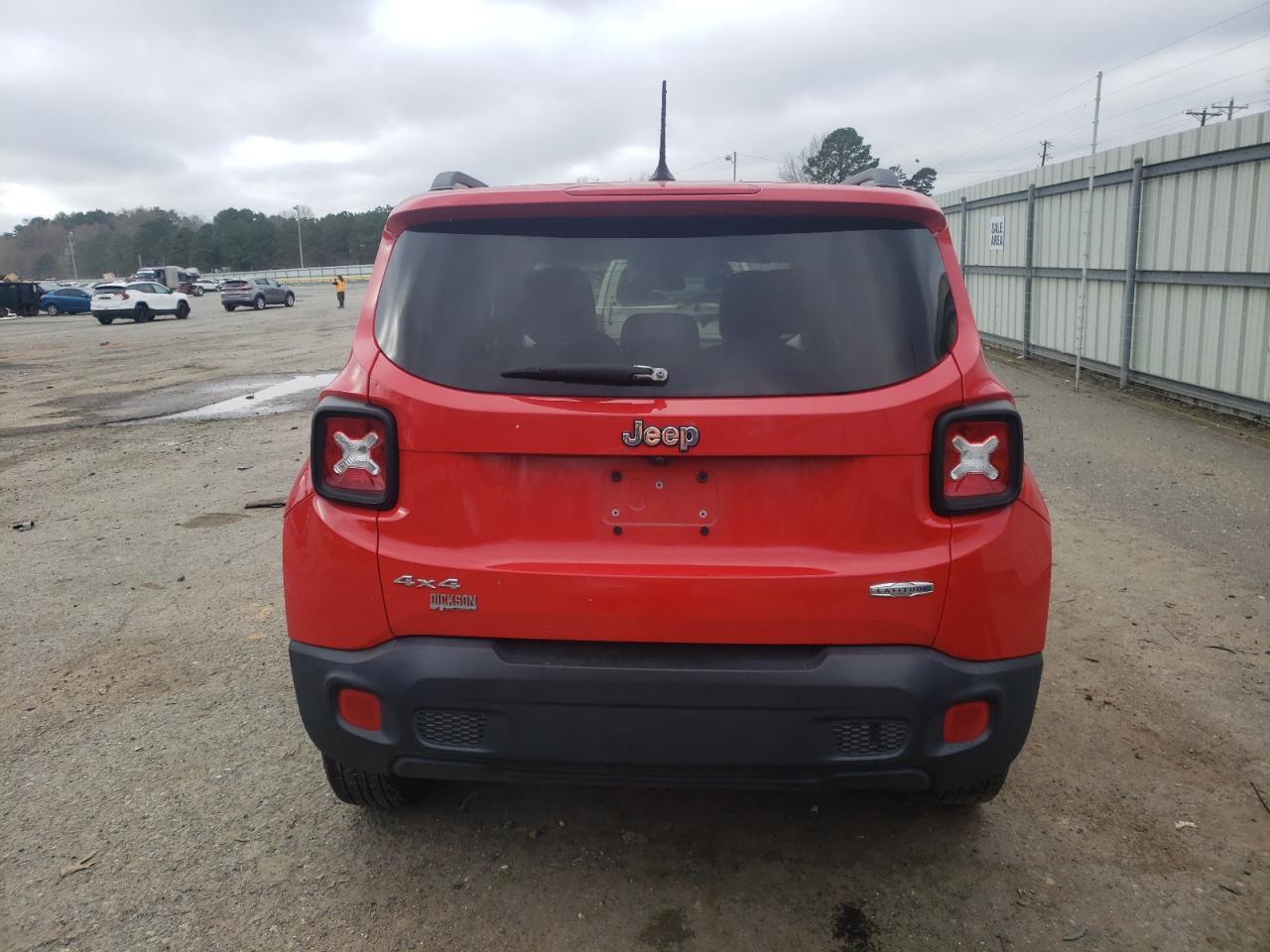 2017 JEEP RENEGADE L - Image 6