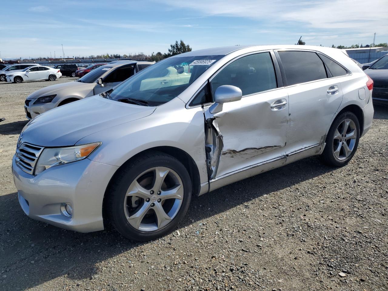 2011 TOYOTA VENZA