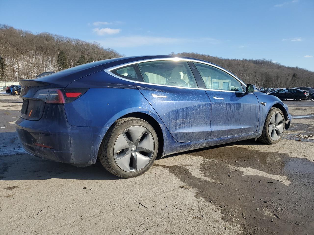 2019 TESLA MODEL 3 - Image 3