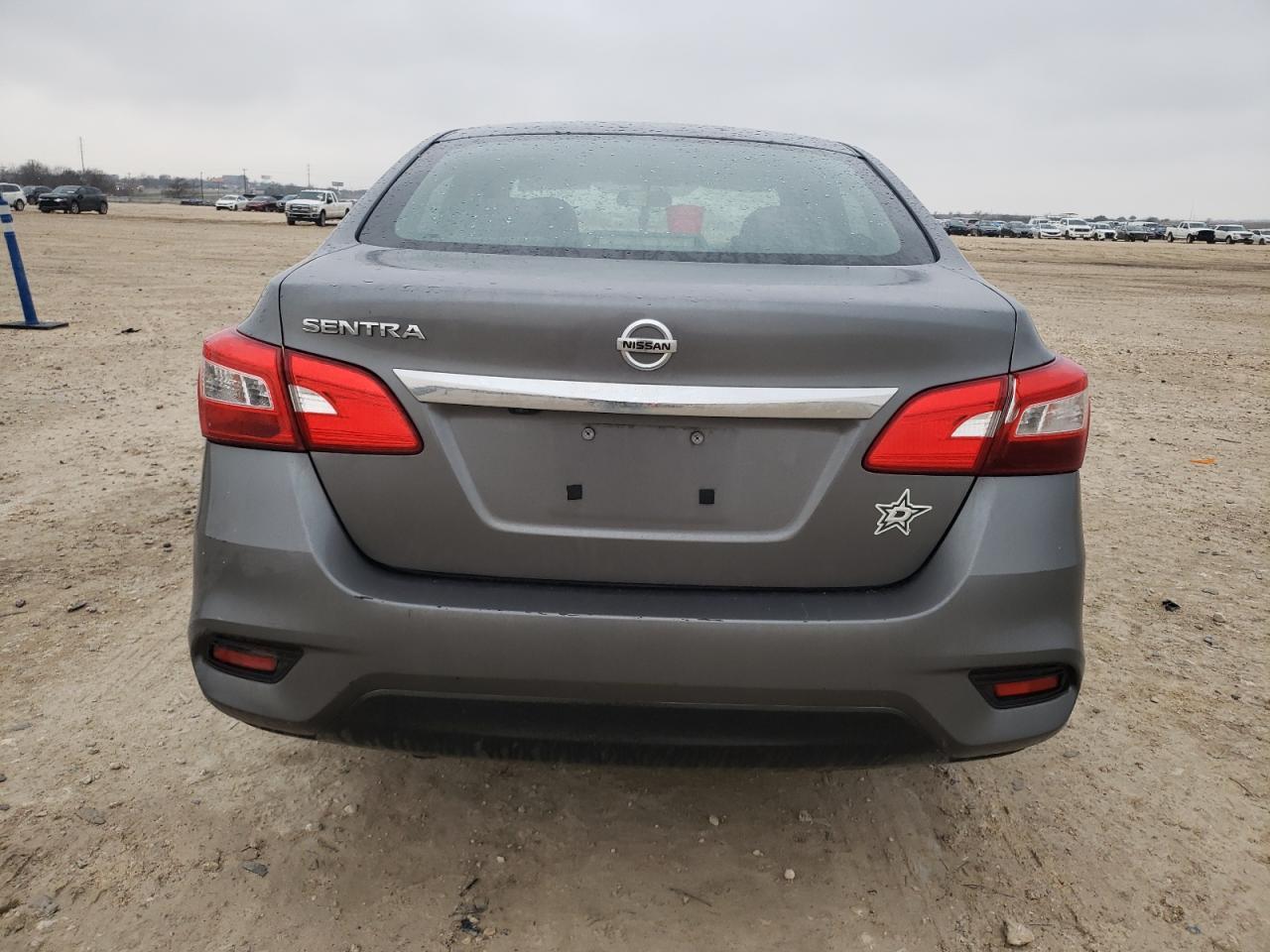 2018 NISSAN SENTRA S - Фото 6