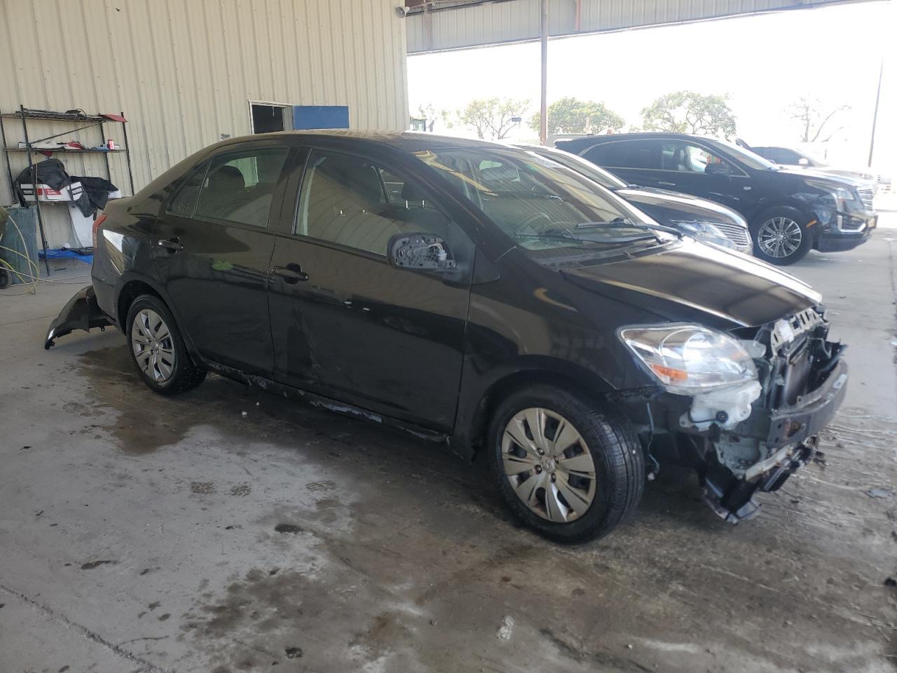 2012 TOYOTA YARIS - Фото 4