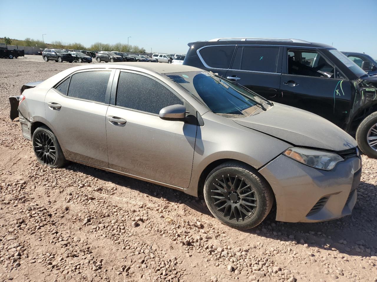 2015 TOYOTA COROLLA L - Image 4